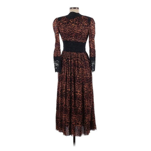 HAH Dust Her Robe - Picture 2 of 3